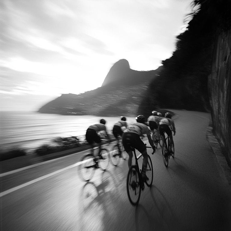 Litebike peleton testing lightweight carbon fibre bike parts. Ultra lightweight seatpost, handlebars and stem.